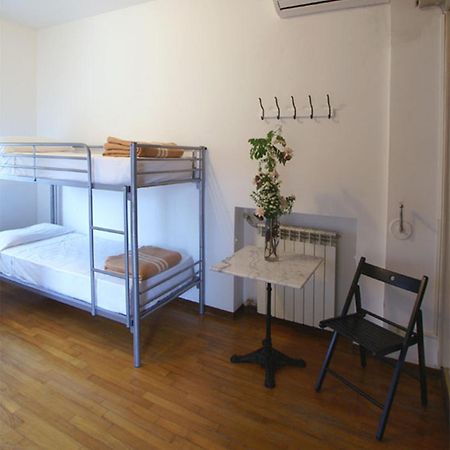 Hostel Colours Milan Ruang foto
